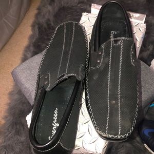 Men black loafer size 11